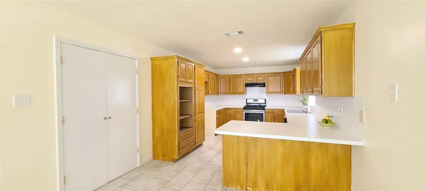 $1,900 | 19330 Larissa Drive, Katy, TX 77449