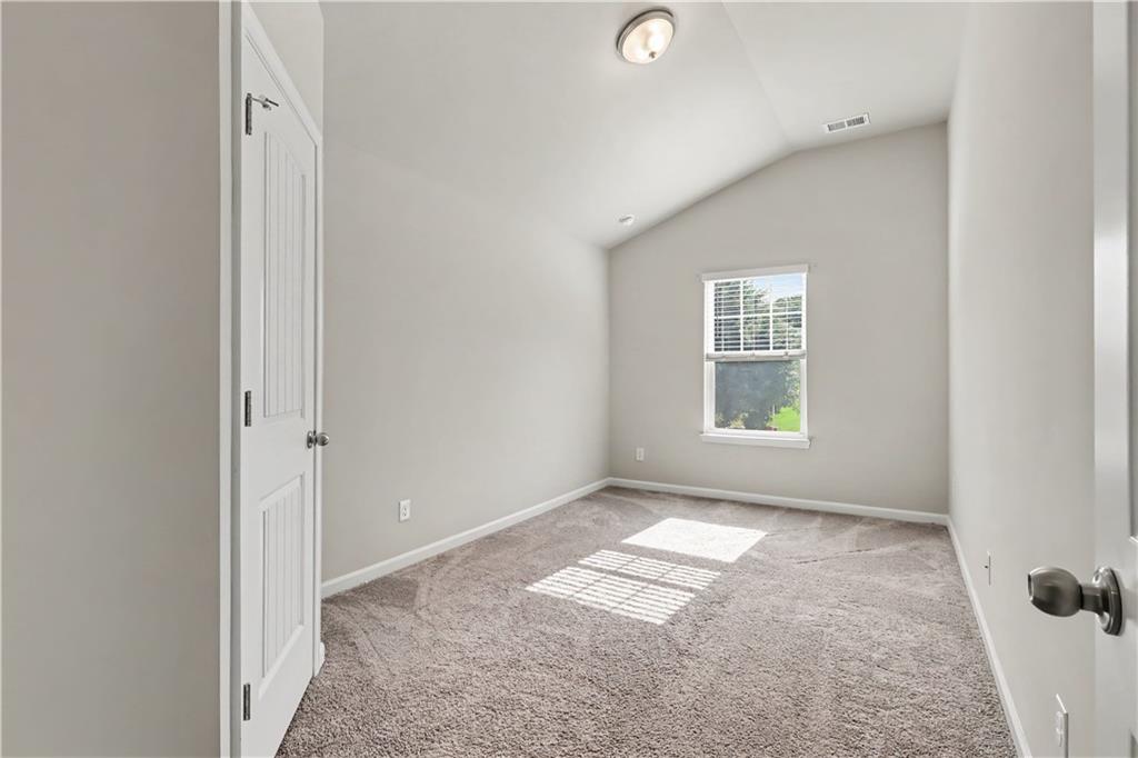 9103 Golfview Lane Covington, GA 30014 - Photo 19 of 44