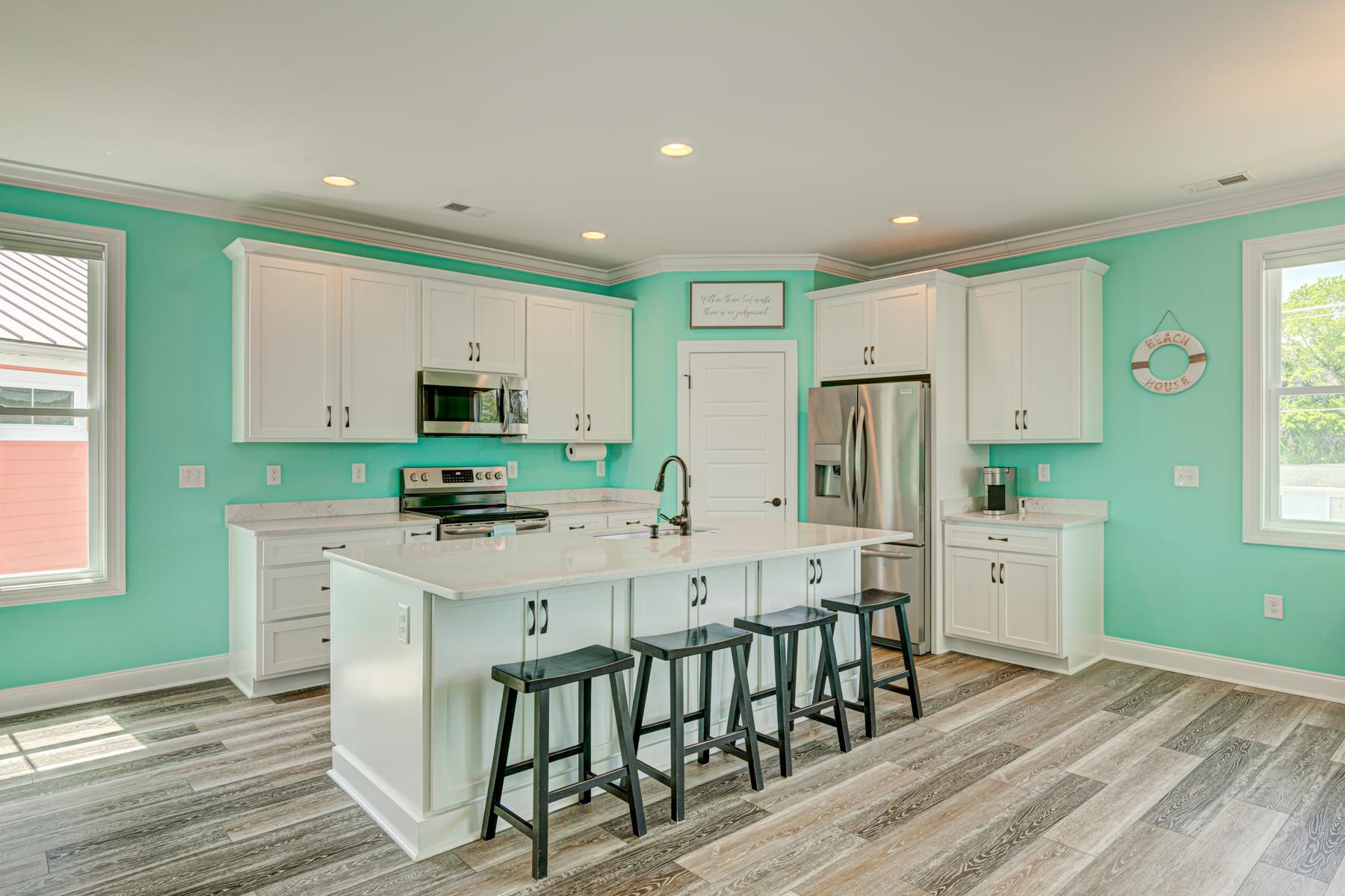 156 Lake Pointe Drive Murrells Inlet, SC 29576 - Photo 5 of 48