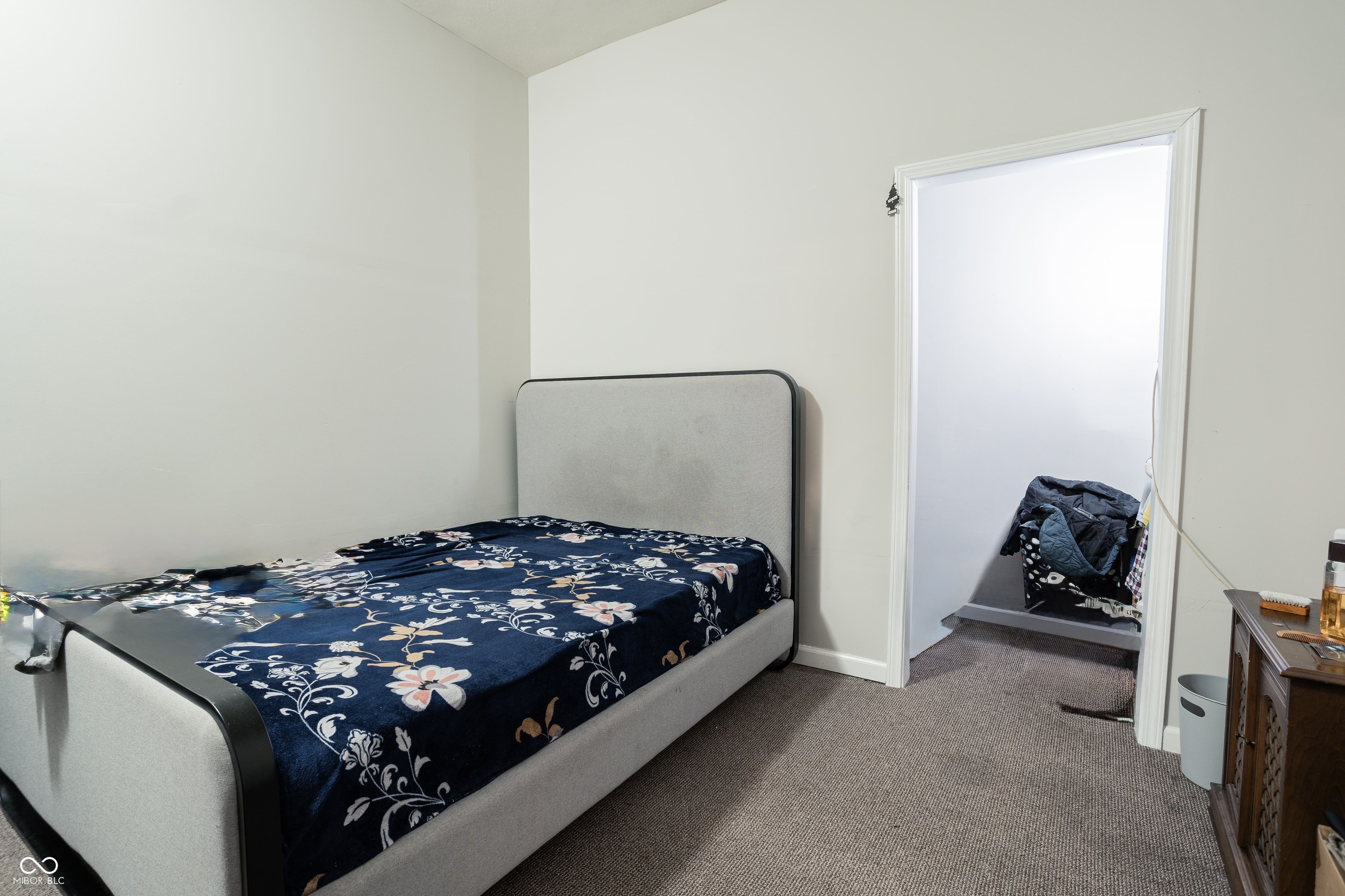 810 East 8th Street Anderson, IN 46012 - Photo 12 of 30