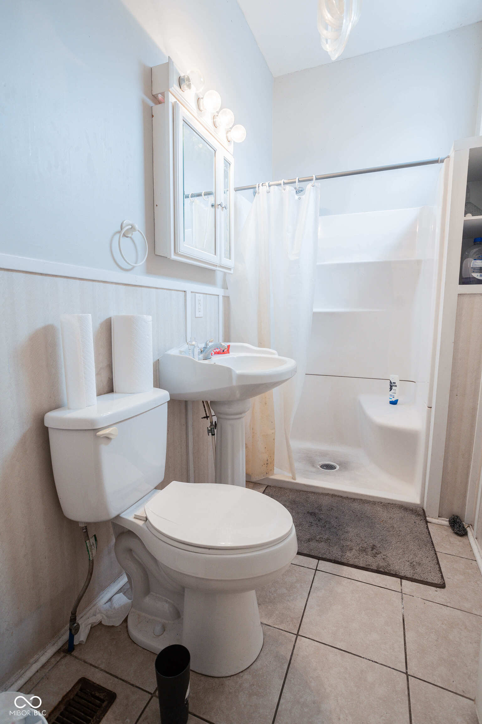 810 East 8th Street Anderson, IN 46012 - Photo 14 of 30