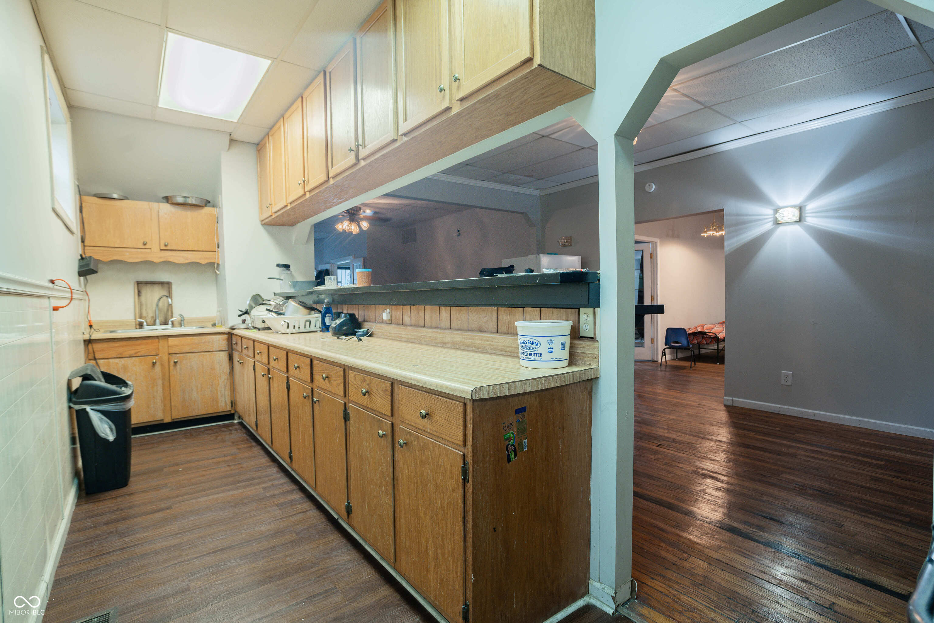 810 East 8th Street Anderson, IN 46012 - Photo 8 of 30