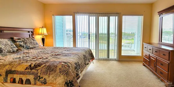 $3,200 | 510 Fort Pickens Road, Pensacola Beach, FL 32561