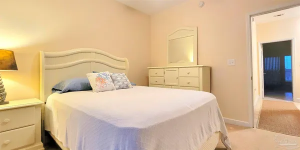 $3,200 | 510 Fort Pickens Road, Pensacola Beach, FL 32561