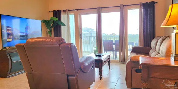 $3,200 | 510 Fort Pickens Road, Pensacola Beach, FL 32561
