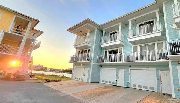 $3,200 | 510 Fort Pickens Road, Pensacola Beach, FL 32561