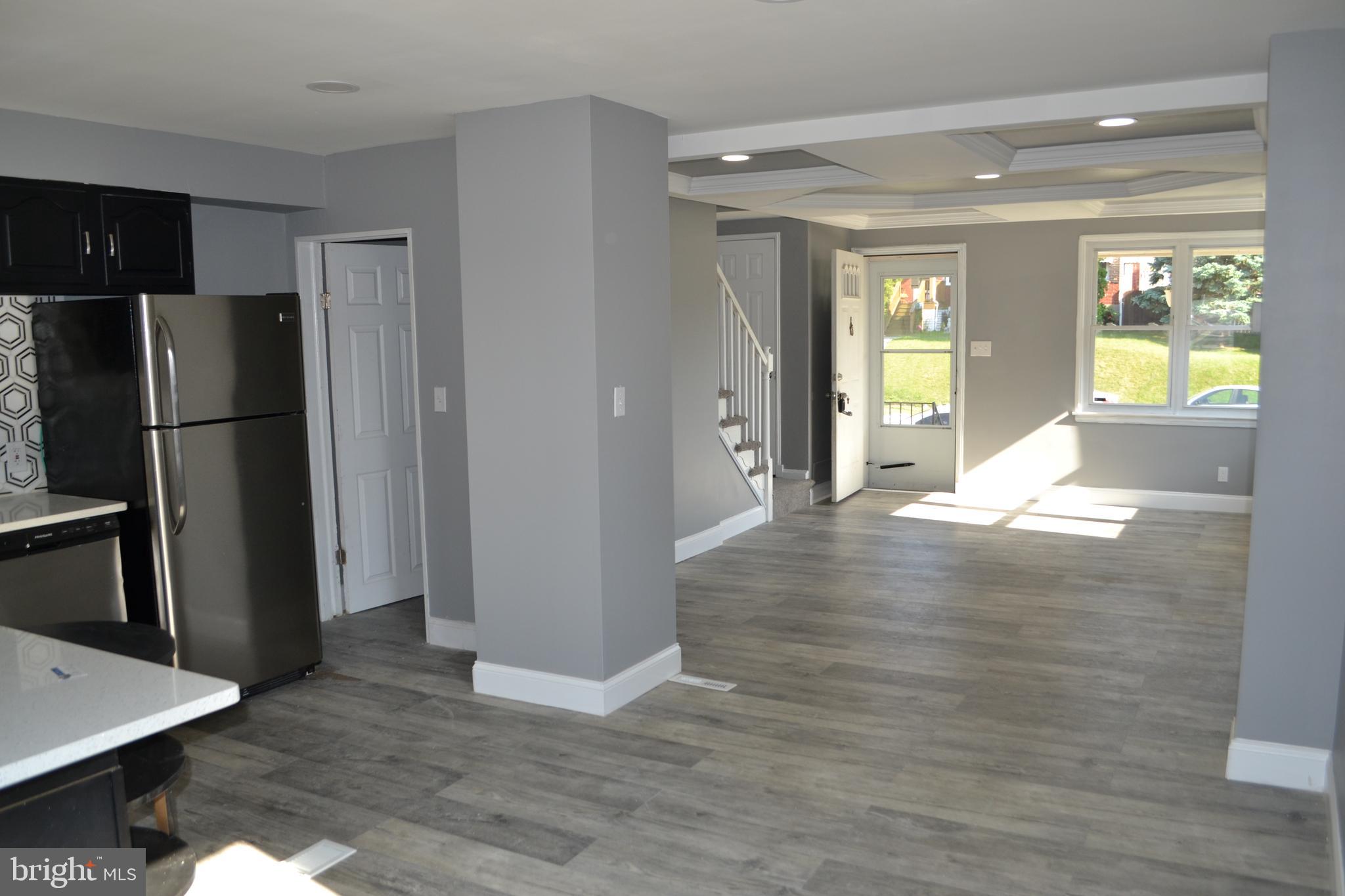 7448 Durwood Road Baltimore, MD 21222 - Photo 4 of 26