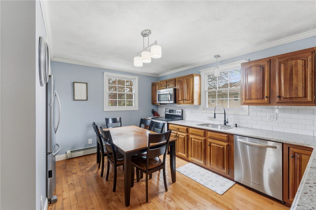 230 School Street Lincoln, RI 02865 - Photo 11 of 46