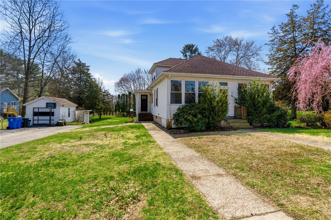 230 School Street Lincoln, RI 02865 - Photo 35 of 46