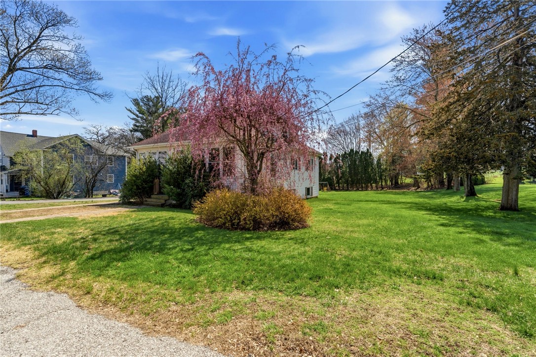 230 School Street Lincoln, RI 02865 - Photo 43 of 46