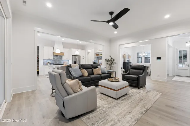 $948,500 | 3818 Lemon Drop Lane Northeast, Leland, NC 28451