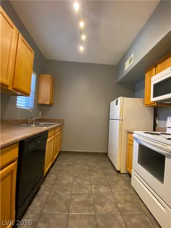 $1,392 | 45 Maleena Mesa Street, Unit 417, Henderson, NV 89074