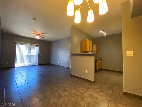 $1,392 | 45 Maleena Mesa Street, Unit 417, Henderson, NV 89074