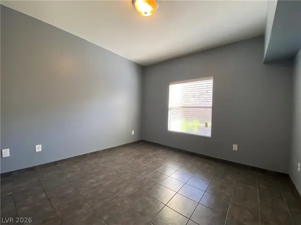 $1,392 | 45 Maleena Mesa Street, Unit 417, Henderson, NV 89074