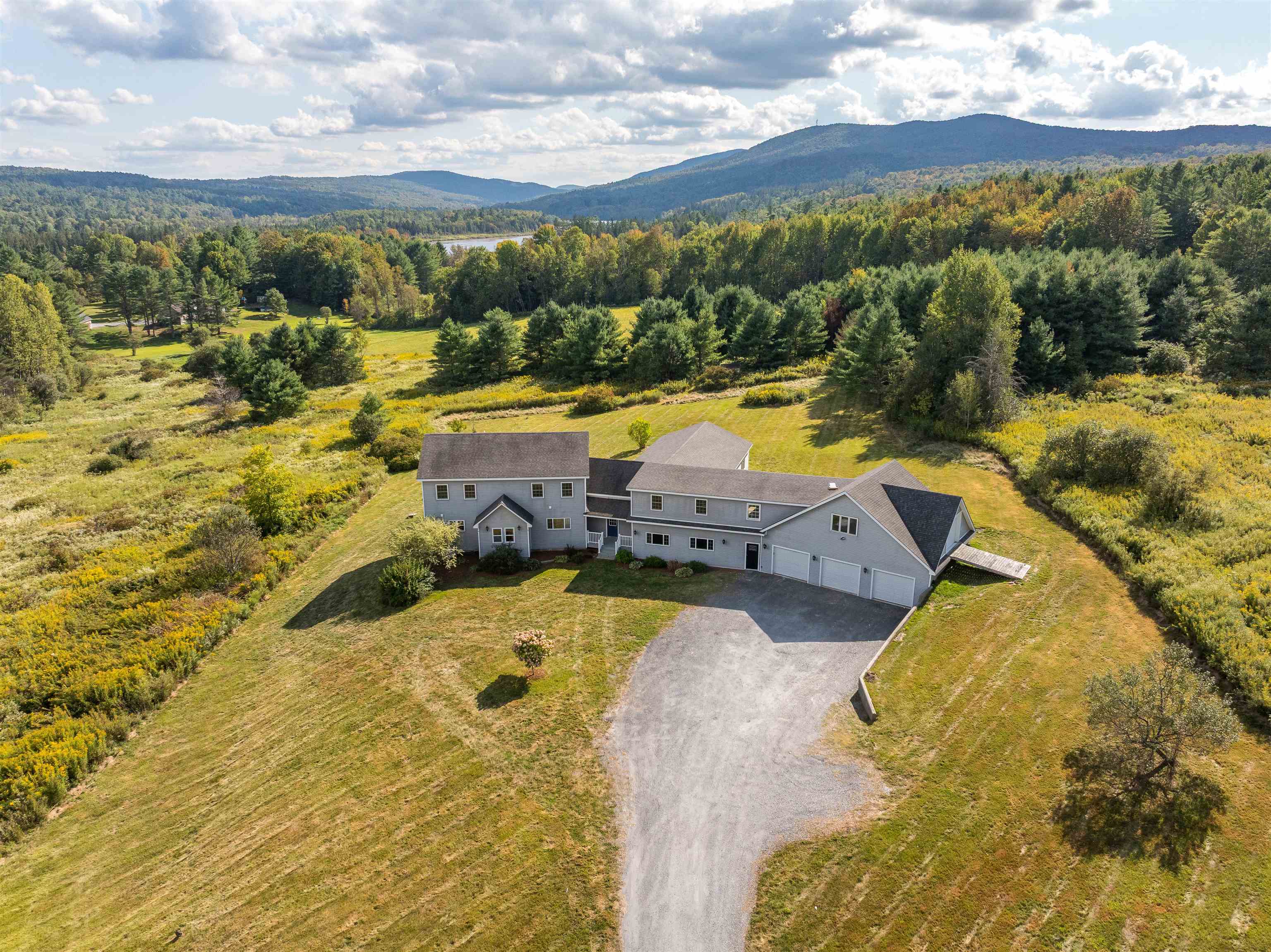 471 Crosstown Road Berlin, VT 05663 - Photo 2 of 55