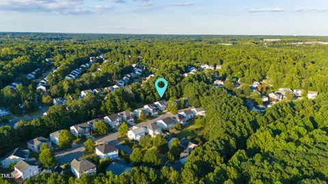 $699,000 | 1124 Woodlands Creek Way, Apex, NC 27502