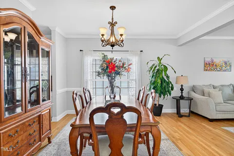 $699,000 | 1124 Woodlands Creek Way, Apex, NC 27502