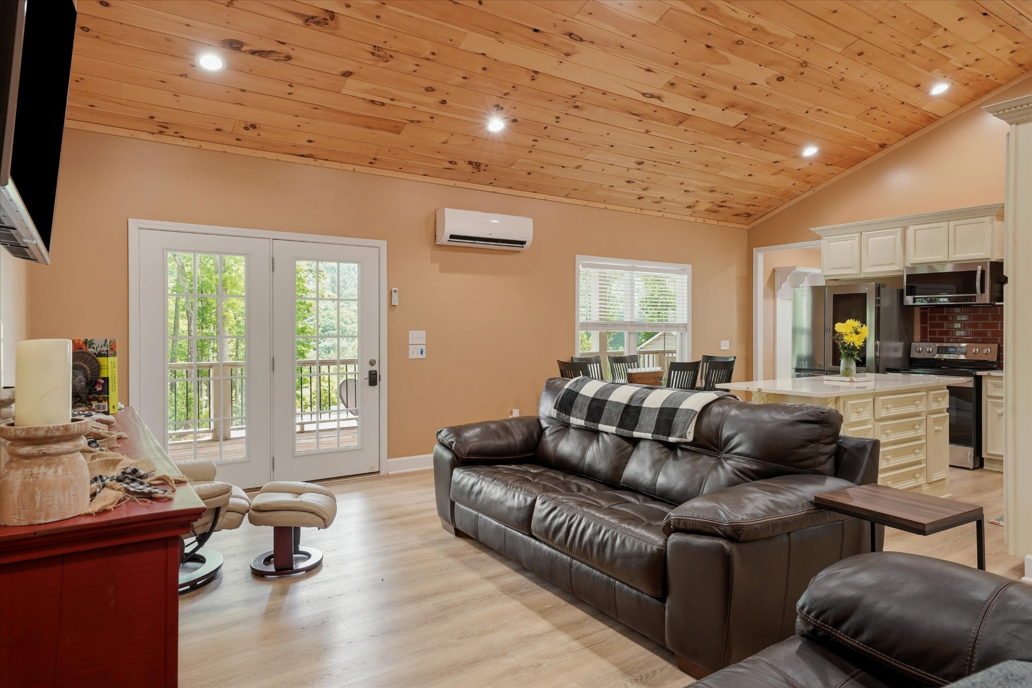 6830 Stinking Creek Road Pioneer, TN 37847 - Photo 14 of 51 Gallery Image 14