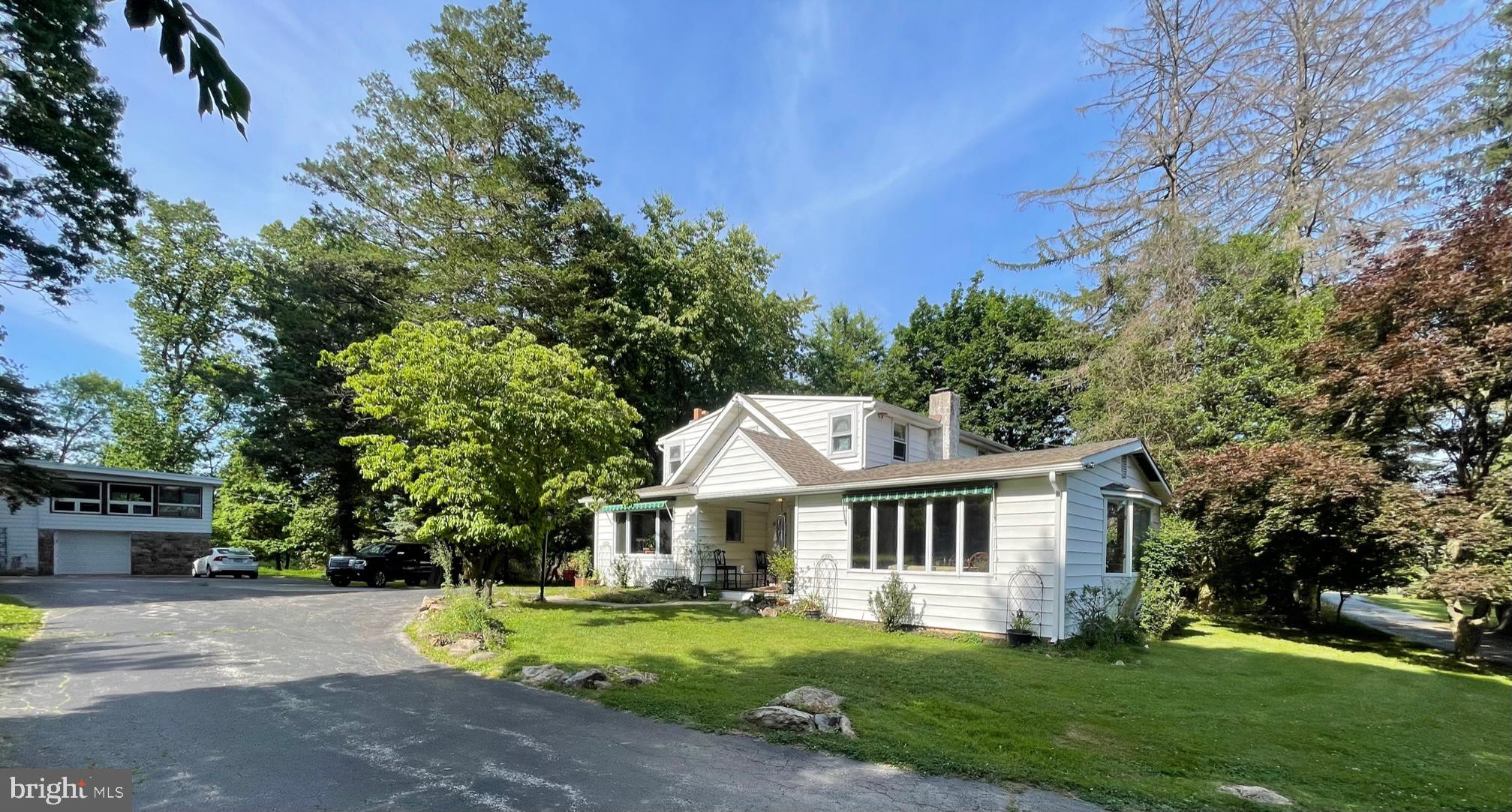 120 Diamond Rock Road Phoenixville, PA 19460 - Photo 6 of 86 Nice Homesite w/ Southern exposure chosen in 1920!