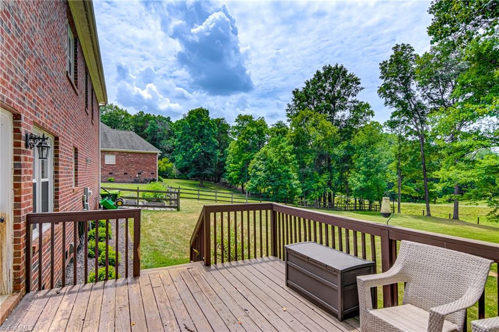 8600 Case Ridge Drive Oak Ridge, NC 27310 - Photo 42 of 50