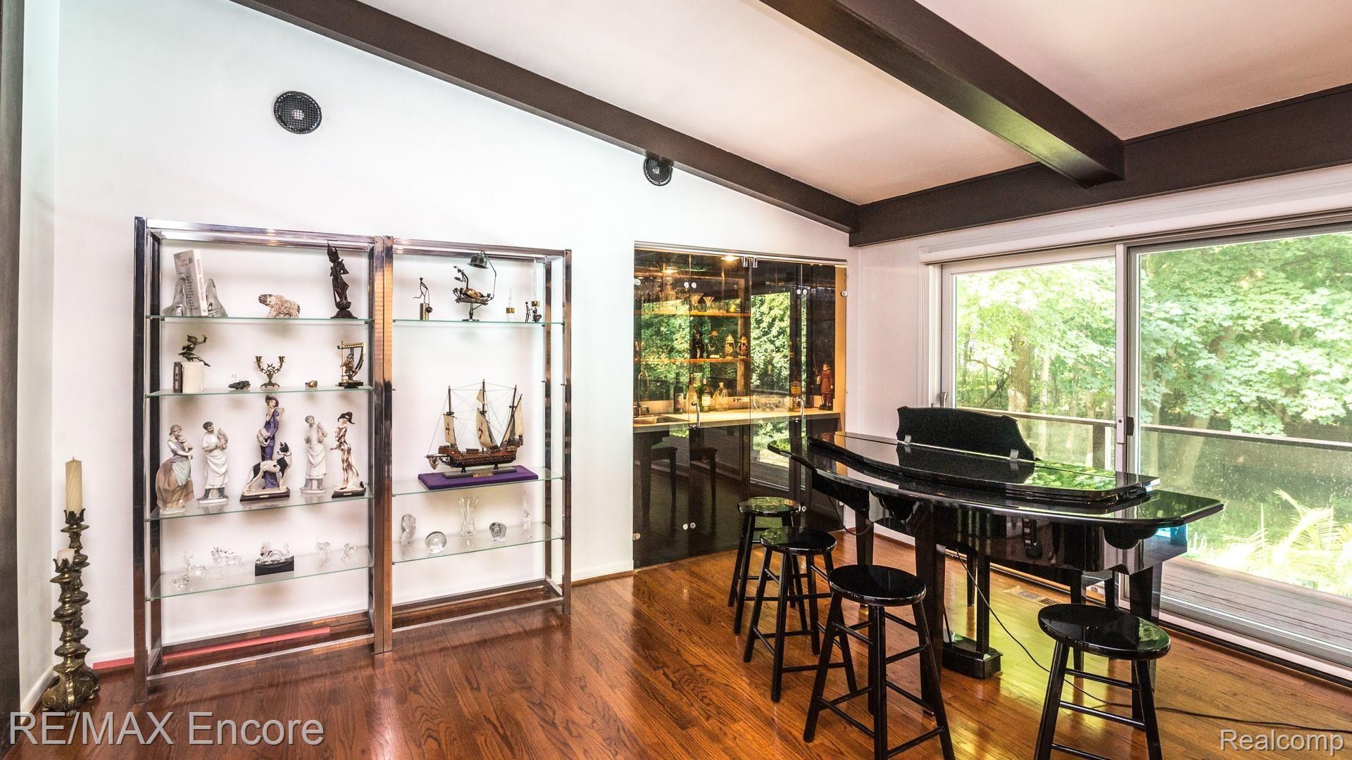 1177 Burnham Road Bloomfield Hills, MI 48304 - Photo 24 of 75 028_44.jpg