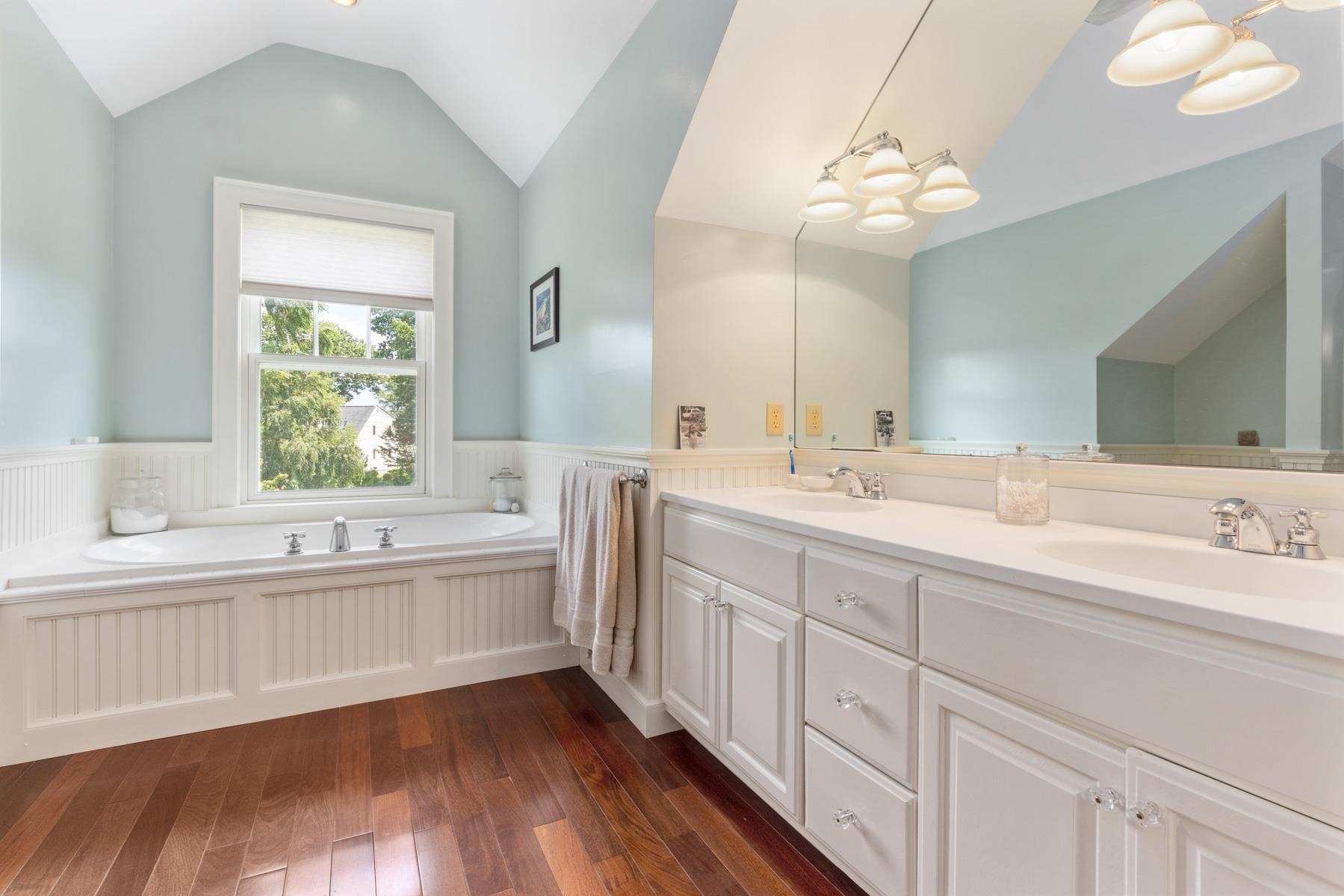 110 Locke Road Rye, NH 03870 - Photo 26 of 40