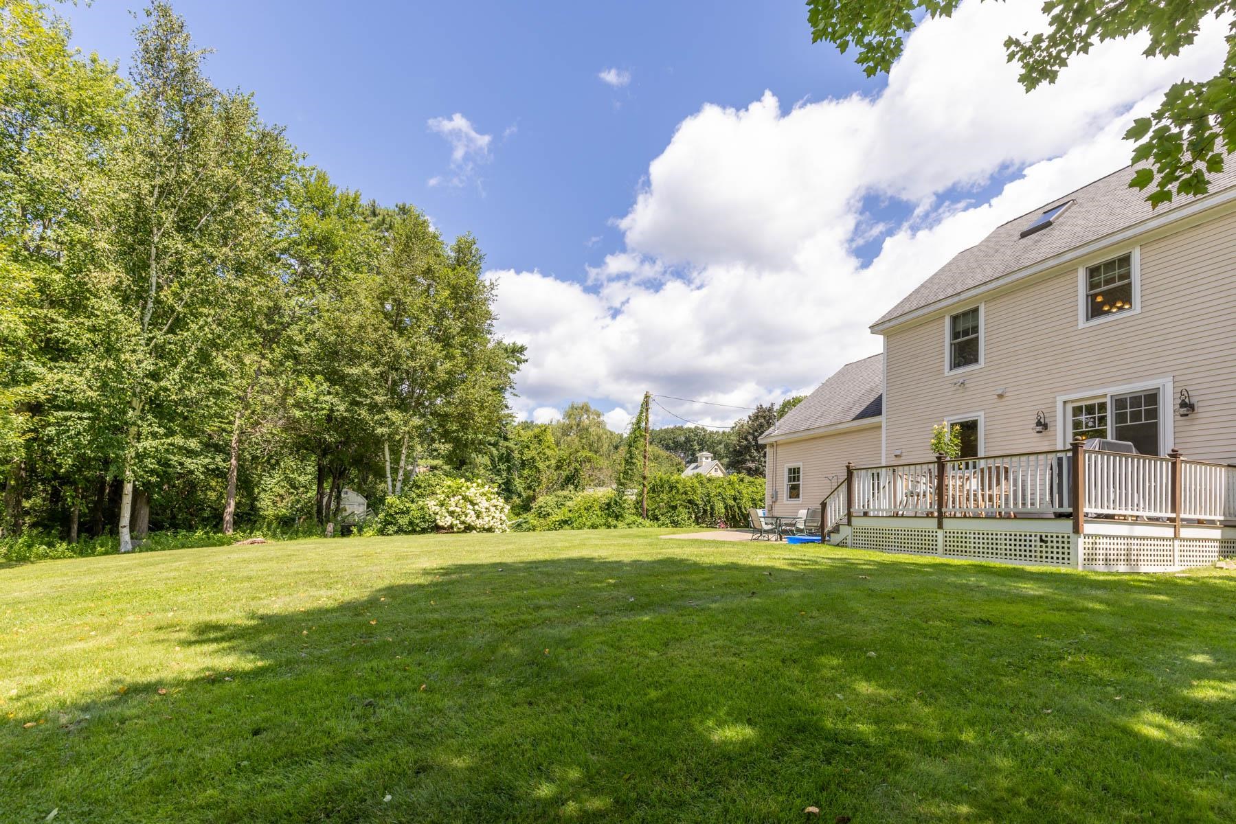 110 Locke Road Rye, NH 03870 - Photo 8 of 40