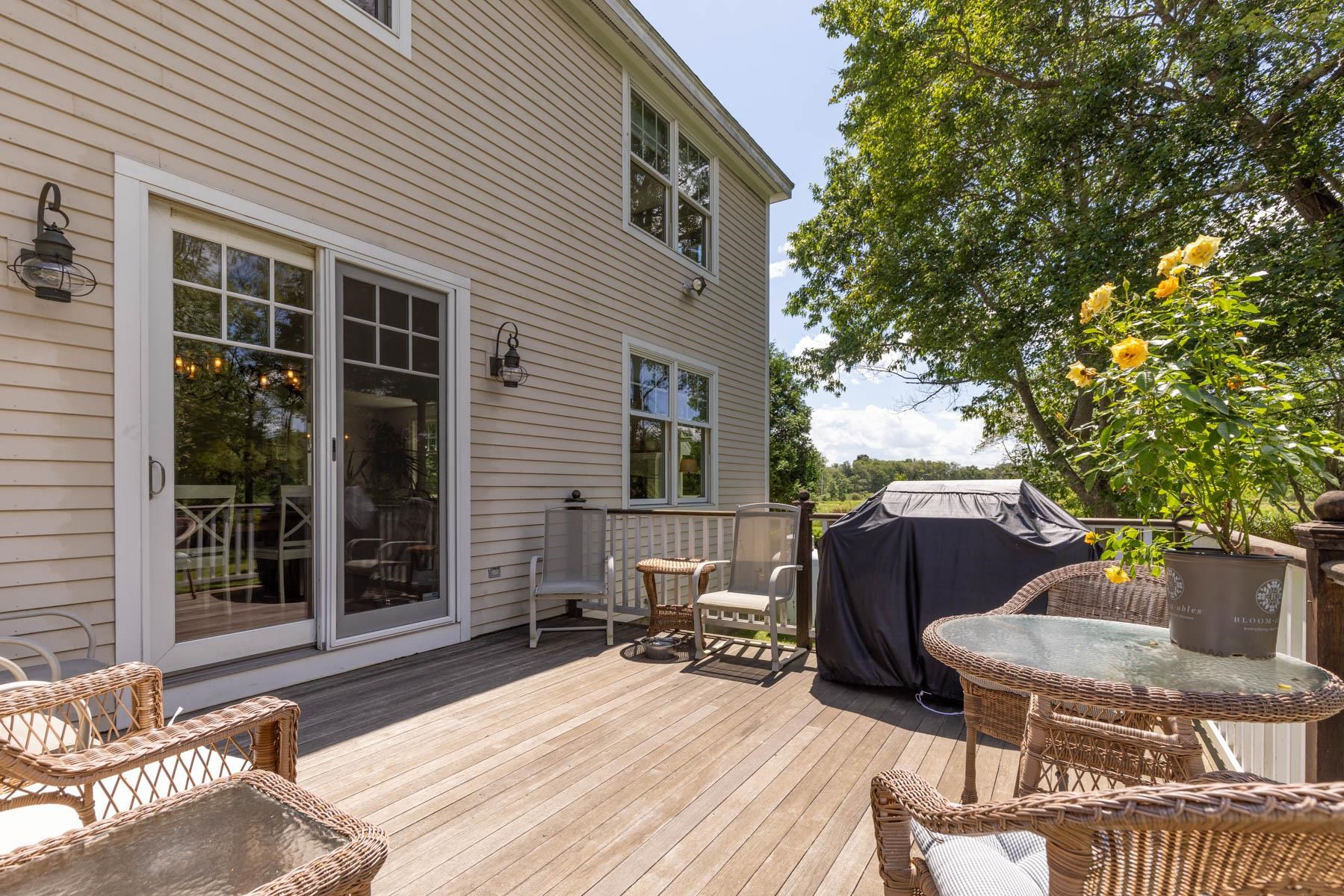 110 Locke Road Rye, NH 03870 - Photo 10 of 40