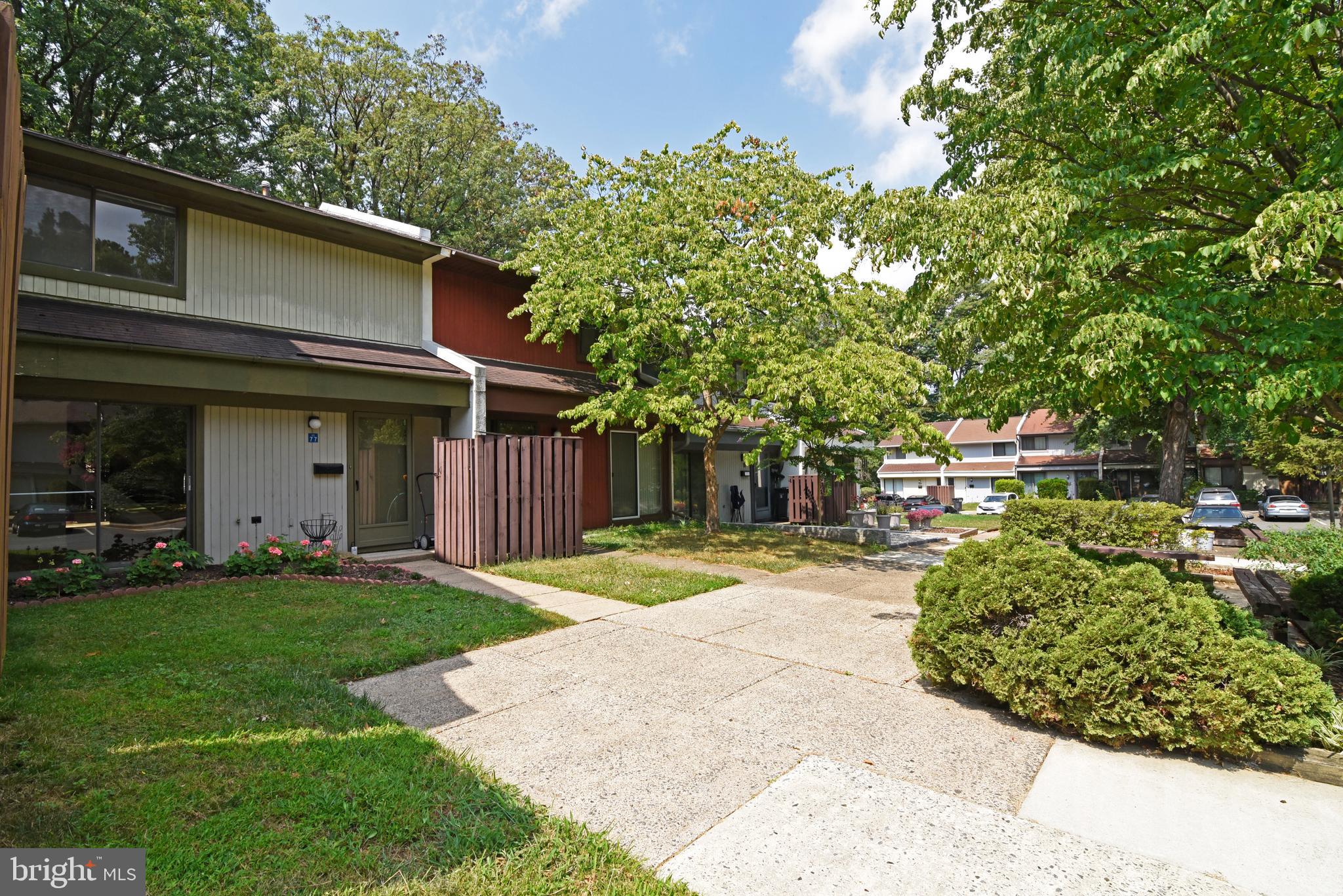 12177 Sanibel Court Reston, VA 20191 - Photo 1 of 25 Gallery Image 1