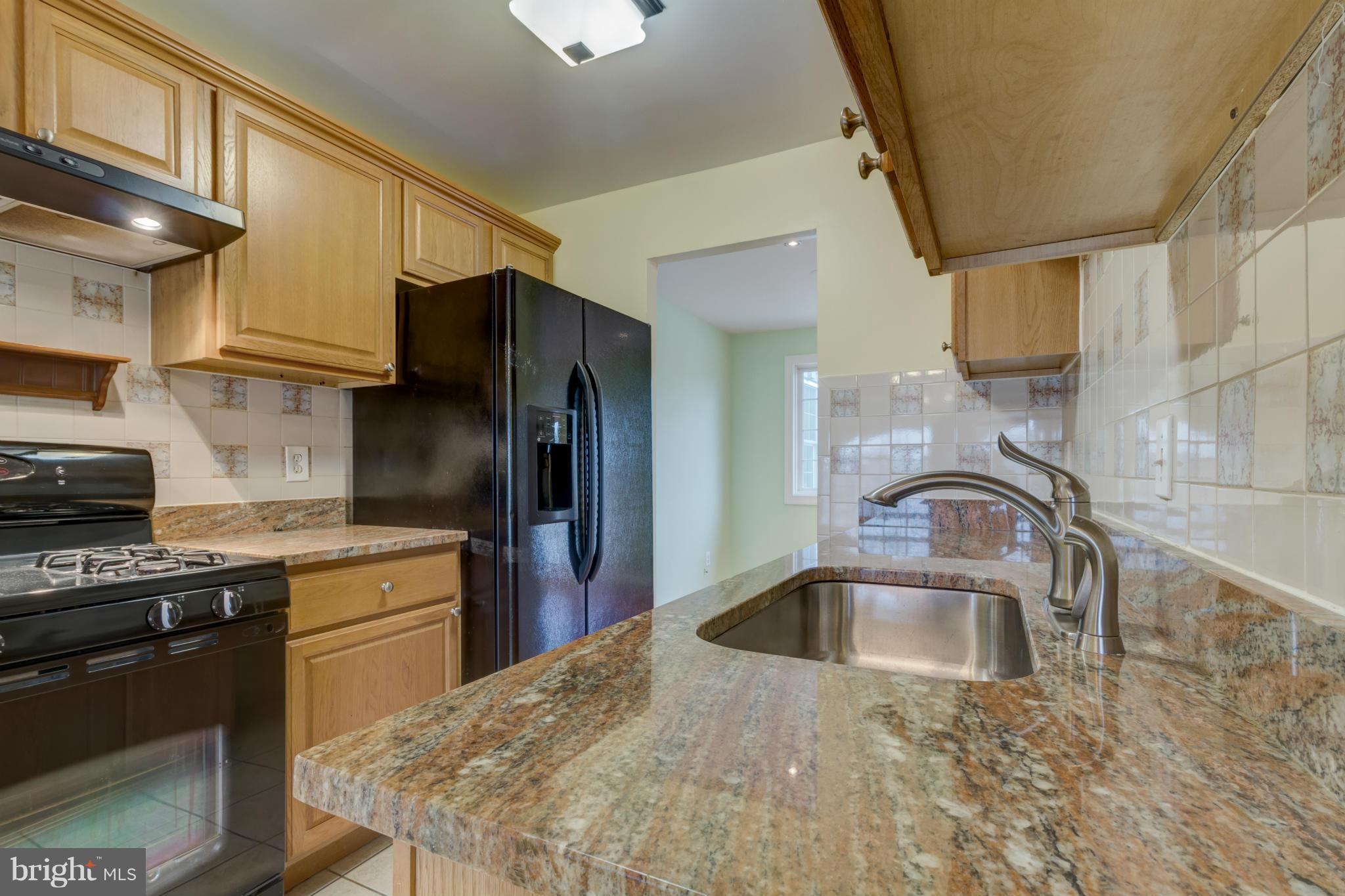 24007 Ridge Road Germantown, MD 20876 - Photo 7 of 18 Kitchen