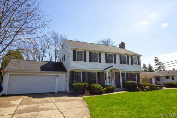 $479,000 | 109 Colony Court, Amherst, NY 14226