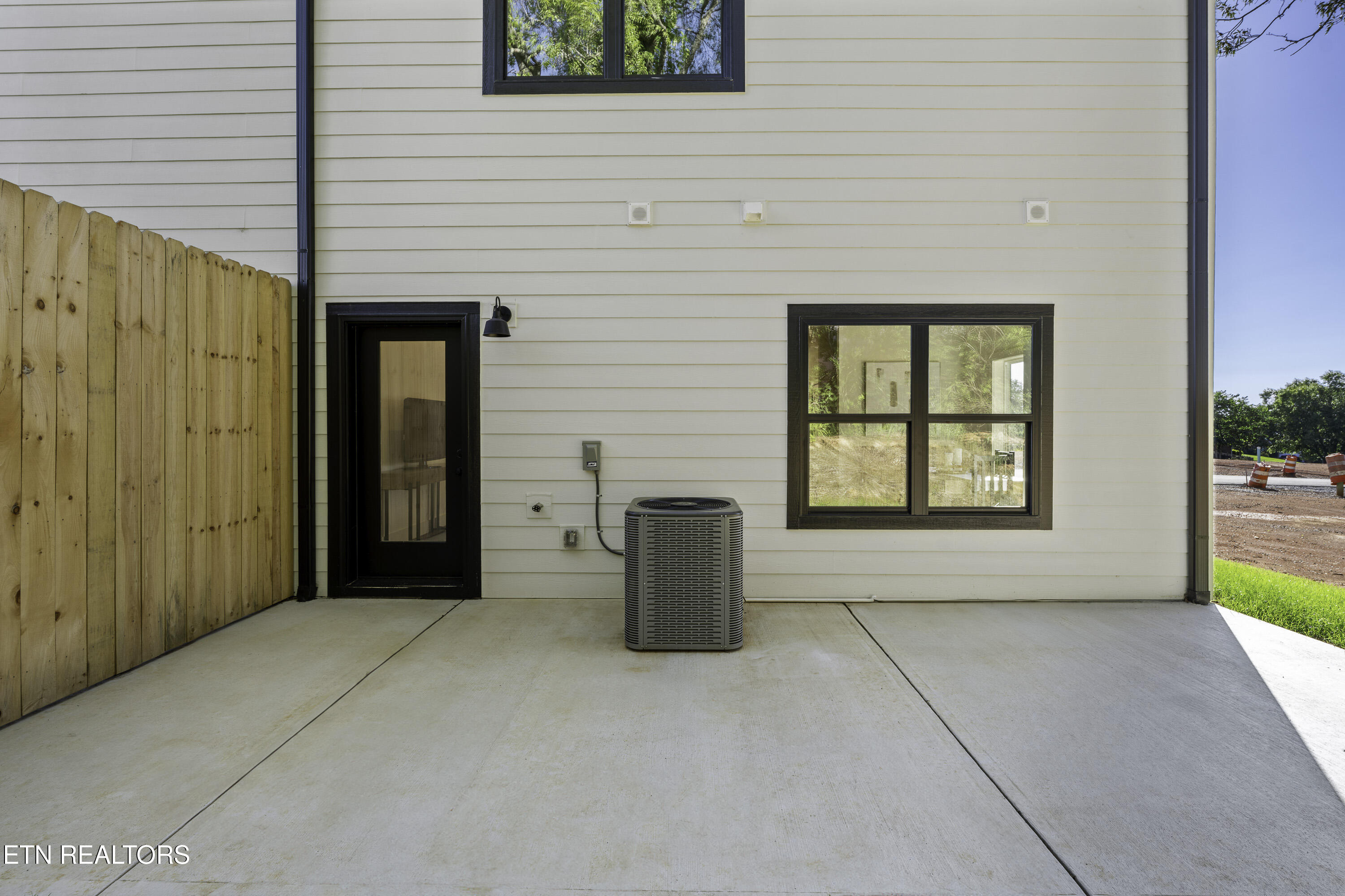 1335 Grace Ridge Drive Sevierville, TN 37862 - Photo 48 of 53 Patio