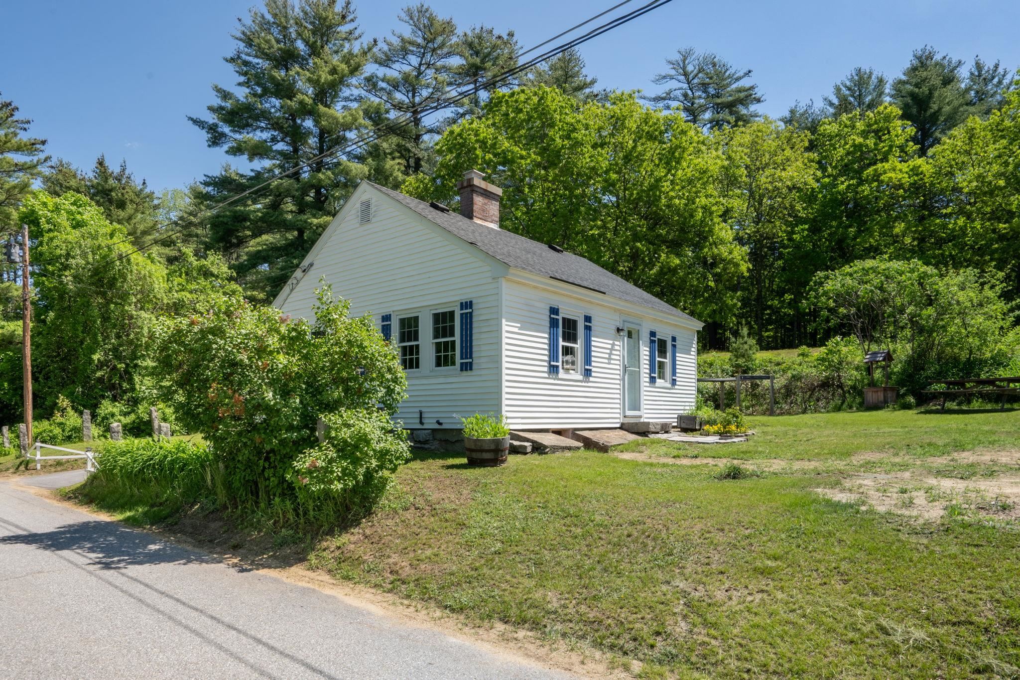 9 Gilbert Road Allenstown, NH 03275 - Photo 13 of 40 Gallery Image 13