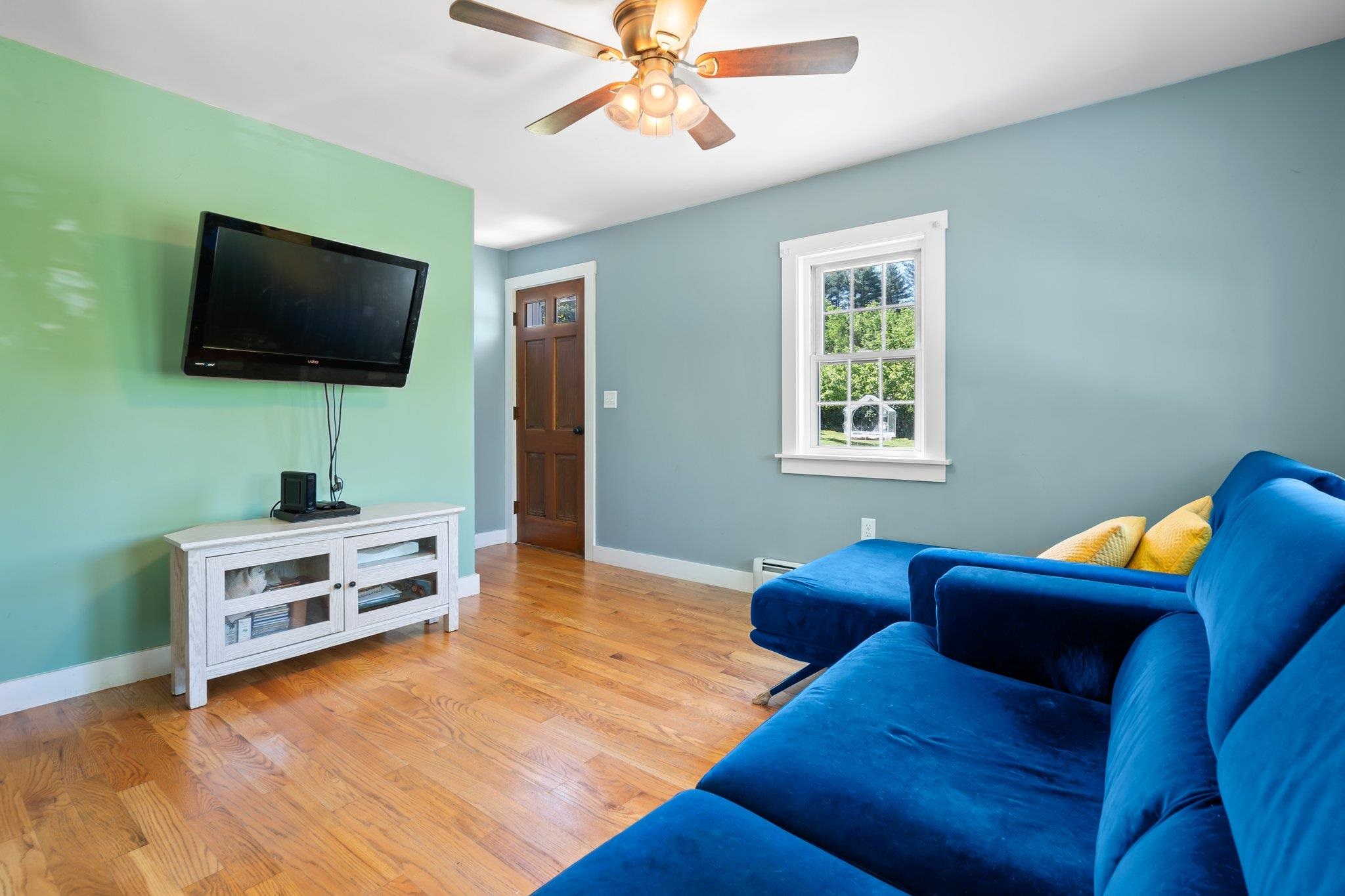 9 Gilbert Road Allenstown, NH 03275 - Photo 10 of 40 Gallery Image 10