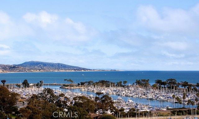 a view of a terrace with sitting area