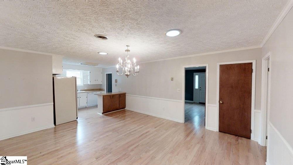 617 Parkins Mill Road Greenville, SC 29607 - Photo 13 of 29