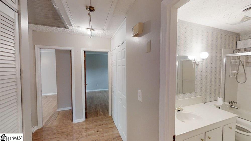 617 Parkins Mill Road Greenville, SC 29607 - Photo 18 of 29
