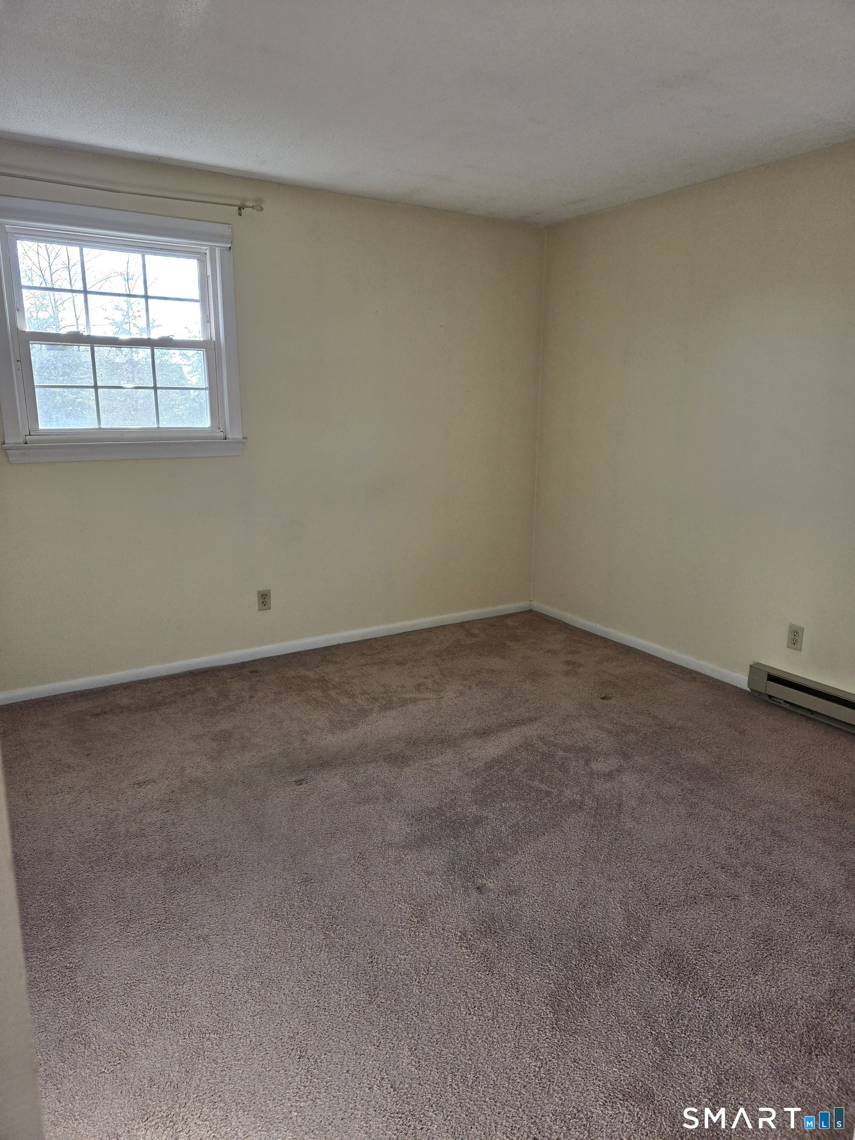 27 College Street, Unit 4 Clinton, CT 06413 - Photo 7 of 8