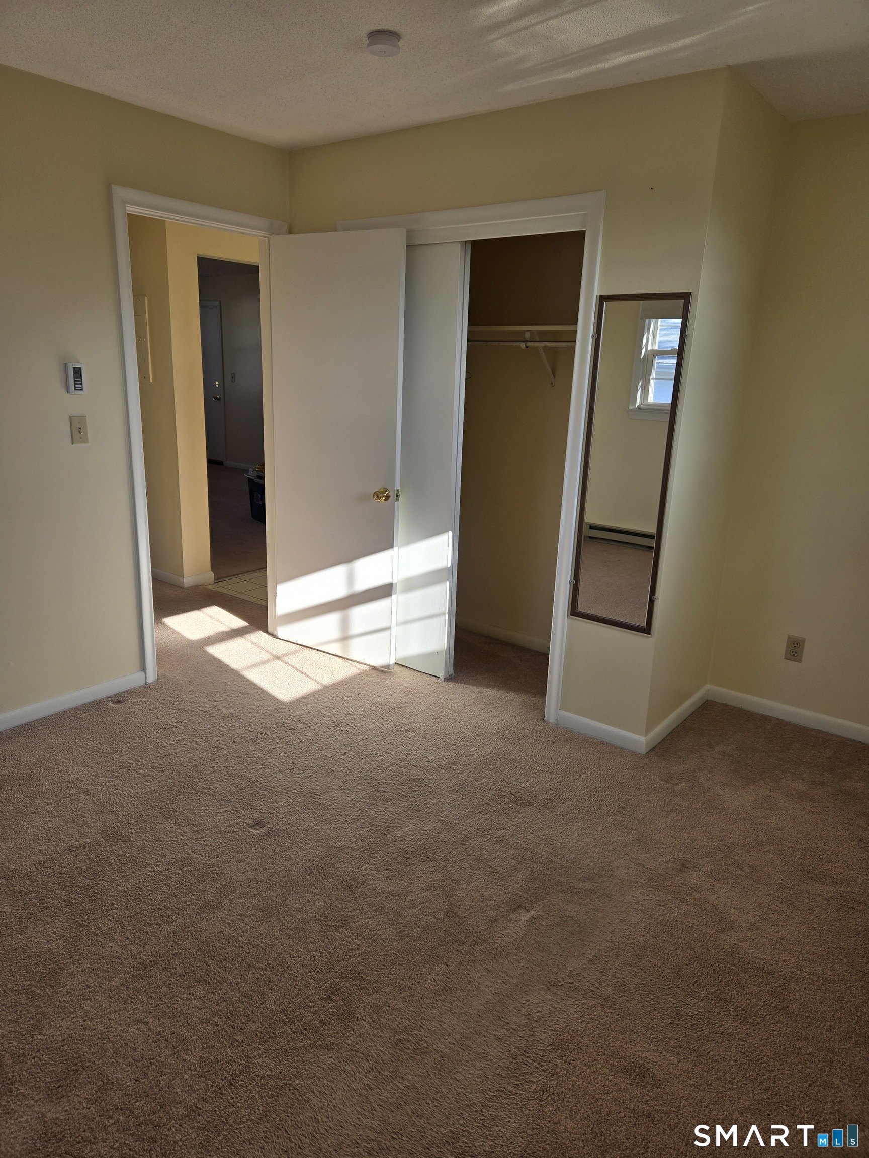 27 College Street, Unit 4 Clinton, CT 06413 - Photo 8 of 8