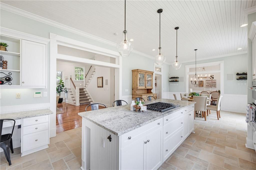 10685 Parsons Road Johns Creek, GA 30097 - Photo 8 of 67