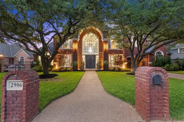 $1,500,000 | 2906 Cottonwood Lane, Colleyville, TX 76034