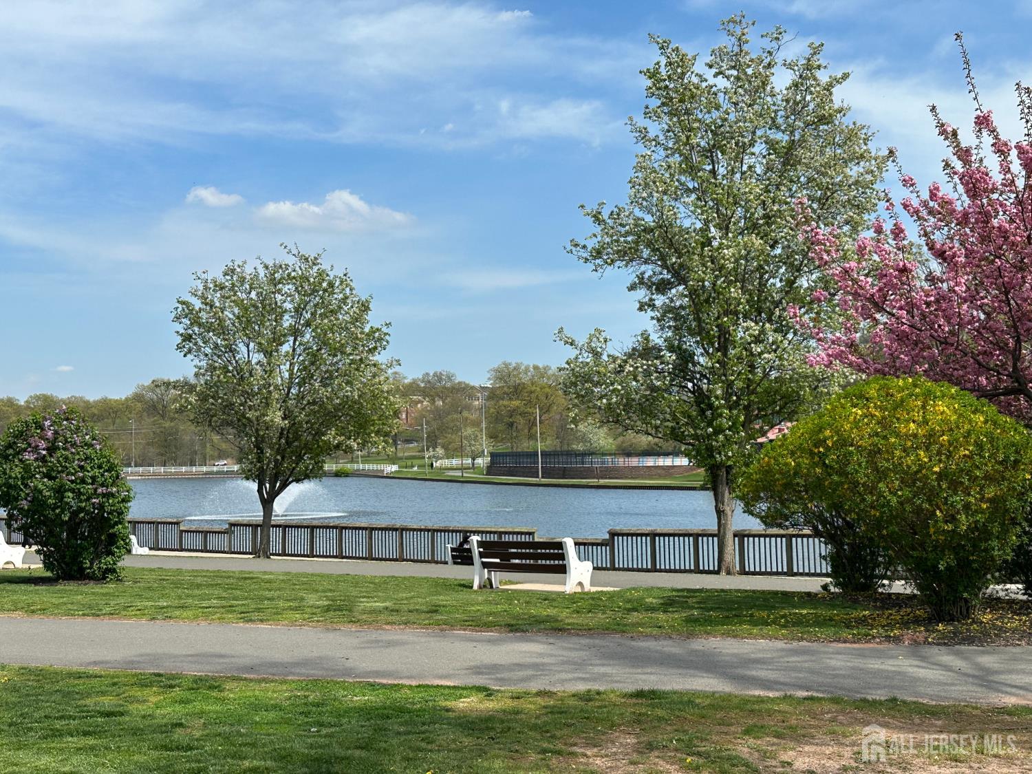 187 Evergreen Road, Unit 4A Edison, NJ 08837 - Photo 26 of 33