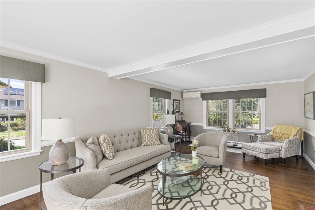 83 Alroy Road Weymouth, MA 02190 - Photo 8 of 33 Gallery Image 8