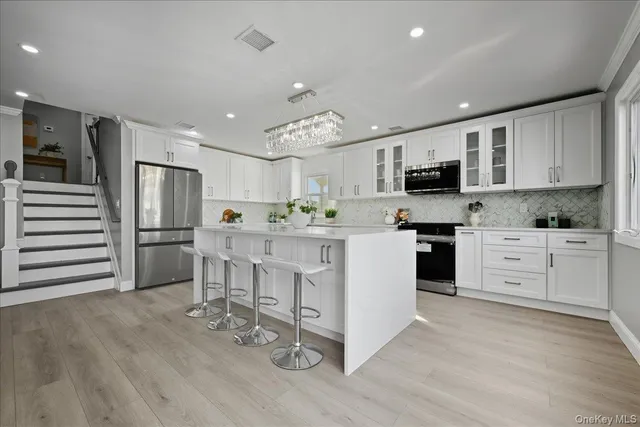 $1,179,000 | 1050 Hastings Street, Baldwin, NY 11510