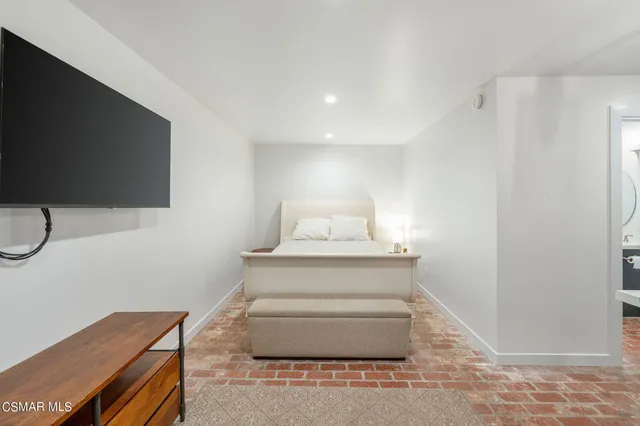 $5,735,000 | 10869 Farralone Avenue, Chatsworth, CA 91311