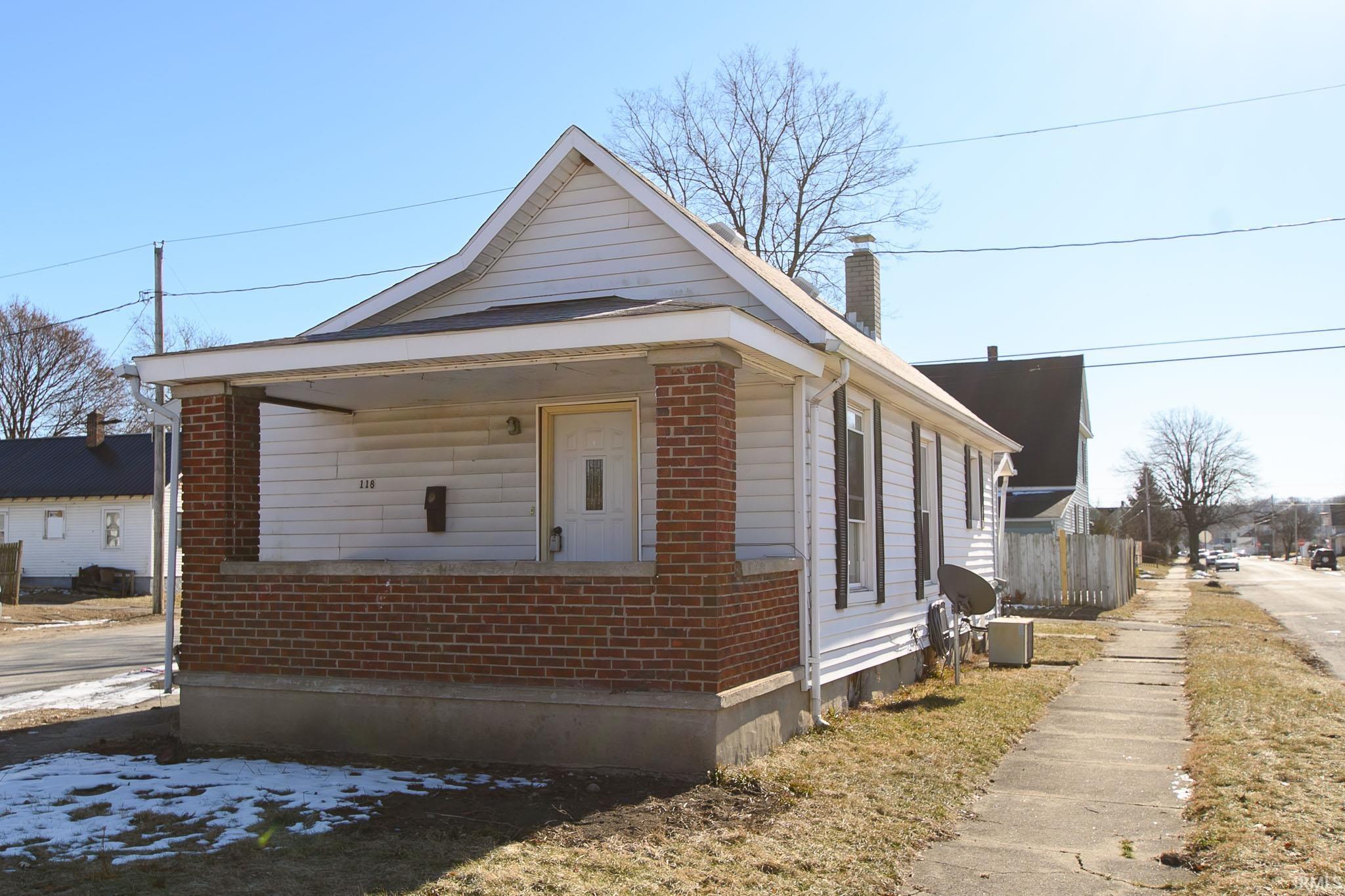 118 North Union Street Peru, IN 46970 - Photo 1 of 36