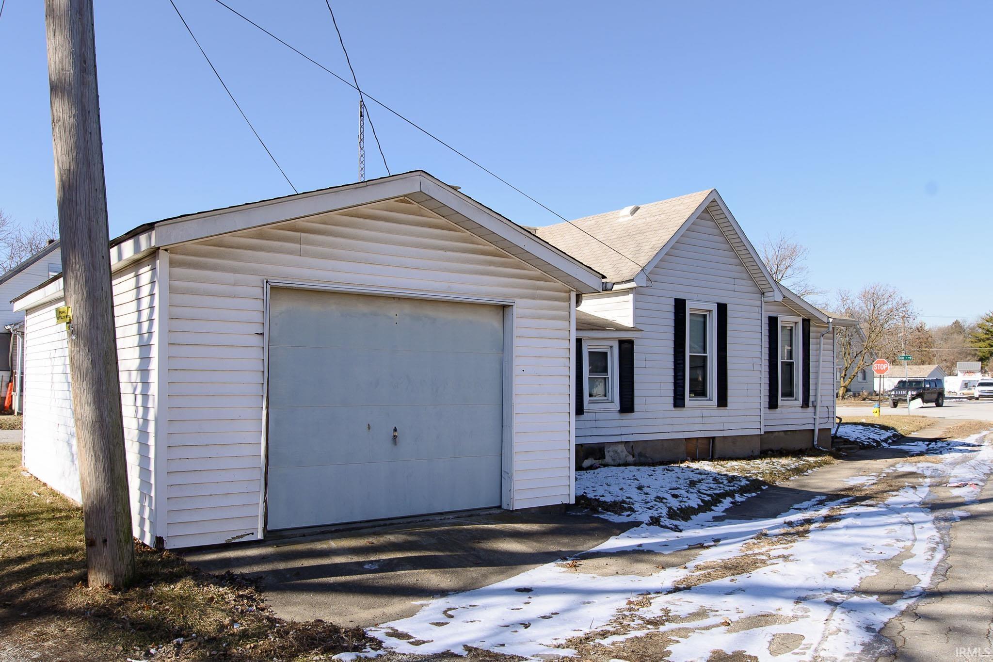 118 North Union Street Peru, IN 46970 - Photo 4 of 36