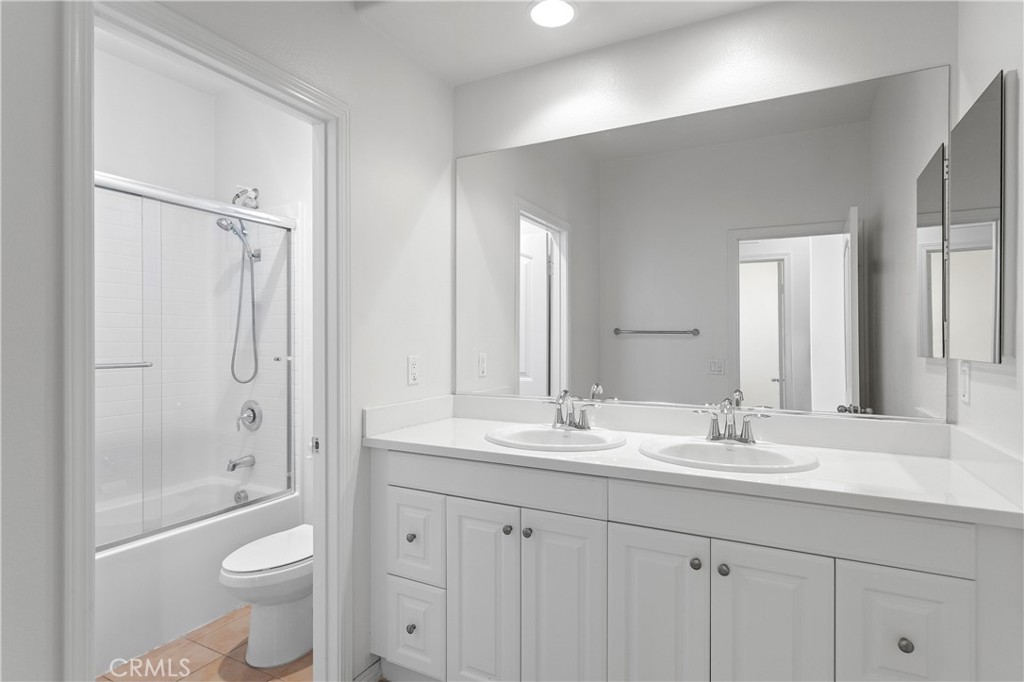 32395 Magee Lane Temecula, CA 92592 - Photo 16 of 29