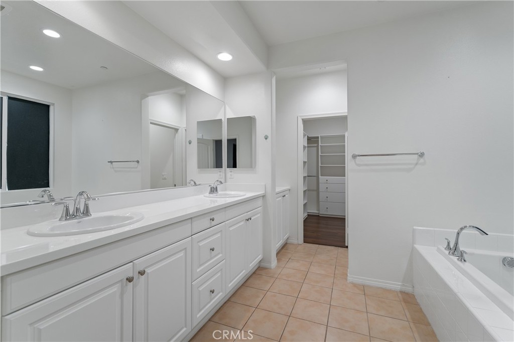 32395 Magee Lane Temecula, CA 92592 - Photo 18 of 29