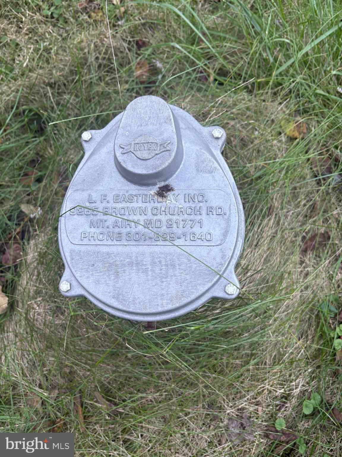 19150 Martinsburg Road Dickerson, MD 20842 - Photo 4 of 6 a view of water heater room